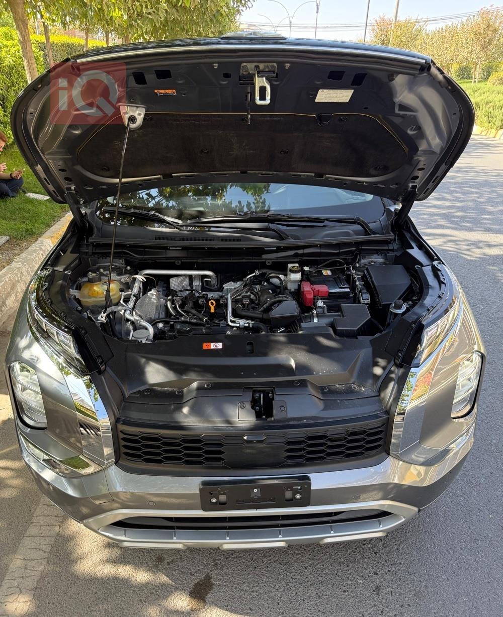 میتسوبیشی ئاوتلاندەر